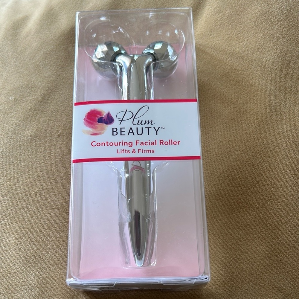 Plum Beauty Contouring Facial Roller